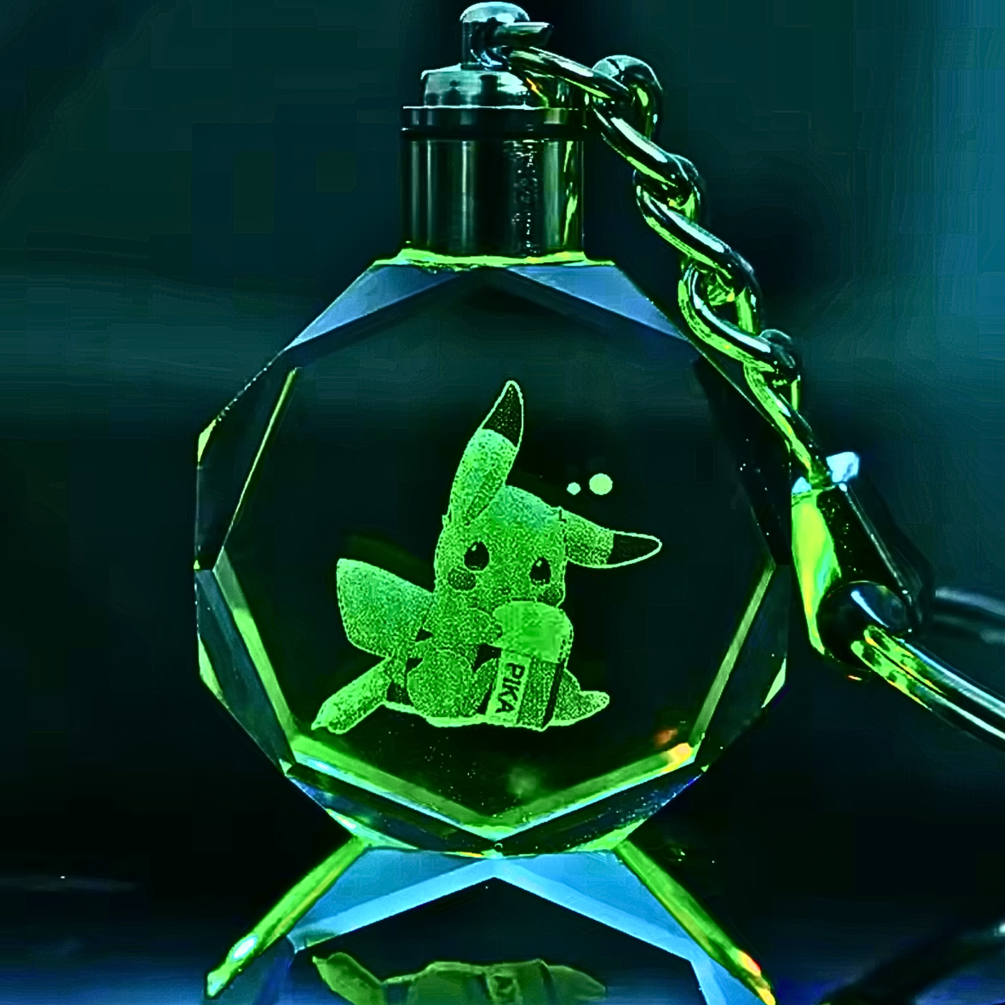 Luxury Cute Crystal LED Keychain Lamp – Multicolor Glass Pendant Night Light for Bags & Keys Pikachu Crystal Lamp Keychain
